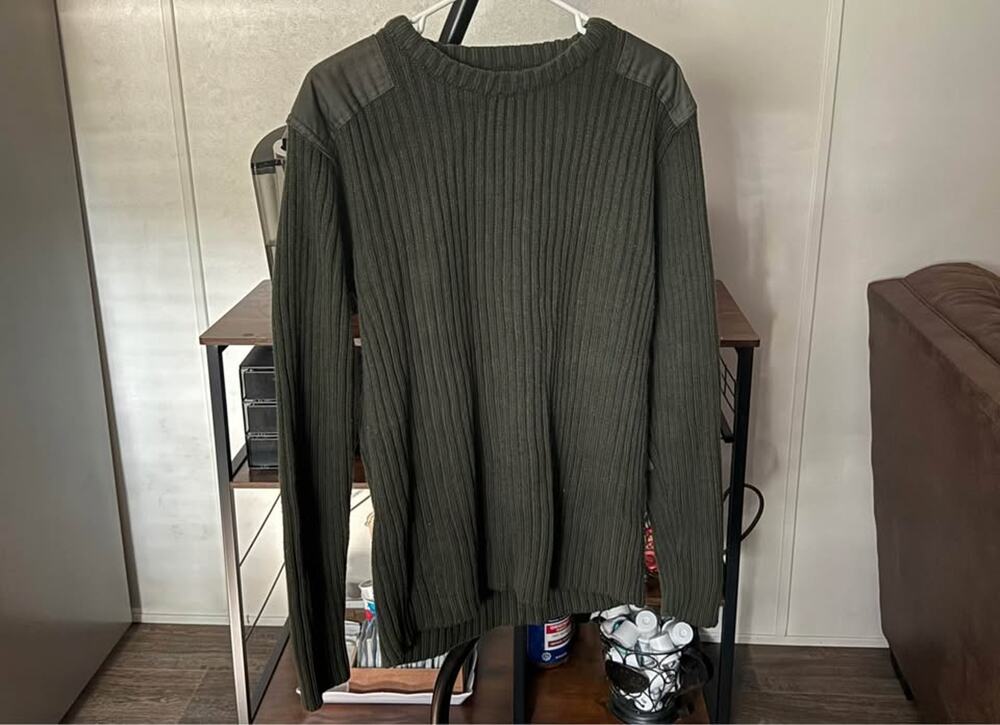 Men’s Rue 21 Olive Drab Military-Style Commando Sweater Size Medium
